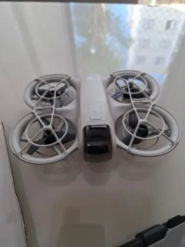 Drone DJI Neo Ultra Leve 4K - Compacto, Inteligente e Fácil de Voar - DJI050Drone DJI Neo