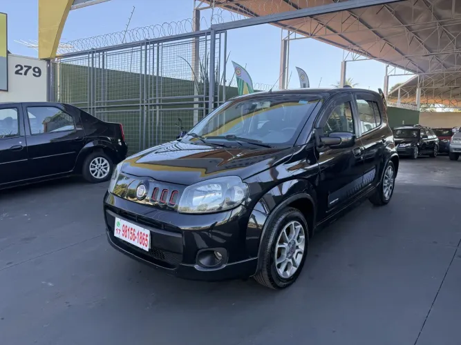 Fiat Uno Sporting 1.4 EVO Fire Flex 8V 4P 2014