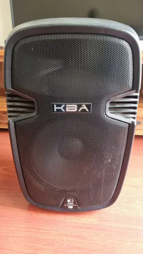 Caixa de som KBA