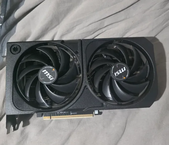 RTX 5070 MSI SHADOW 12GB