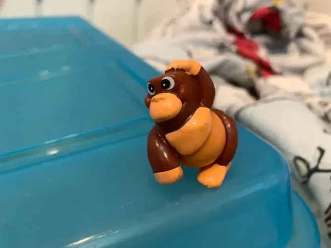 boneco miniatura macaco kinder ovo coleção surpresa 1993