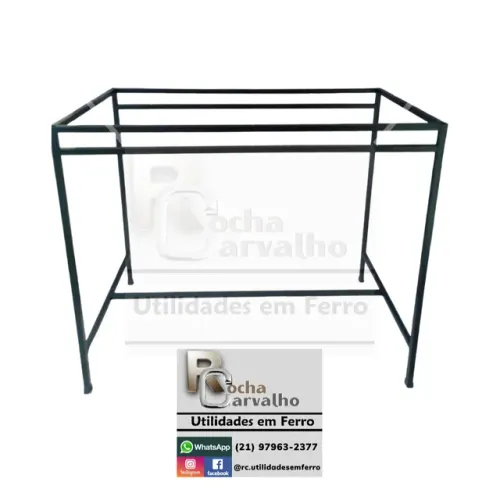 Base para Mesa Central - Loja. Cabideiros laterais. Sob Encomenda. Orçamos sob medida.