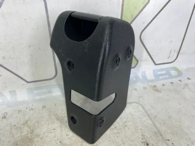 Acabamento Alavanca Trava Encosto Banco Traseiro L.D. Fiat Stilo 03/10