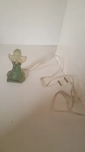 Anjo da guarda antigo que acende 