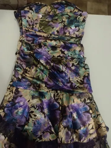 Vestido de festa.