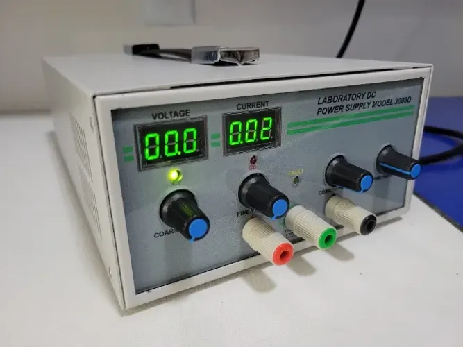 Fonte de Alimentação Linear