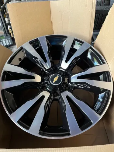 Roda S10 aro 20 Black diamantada.