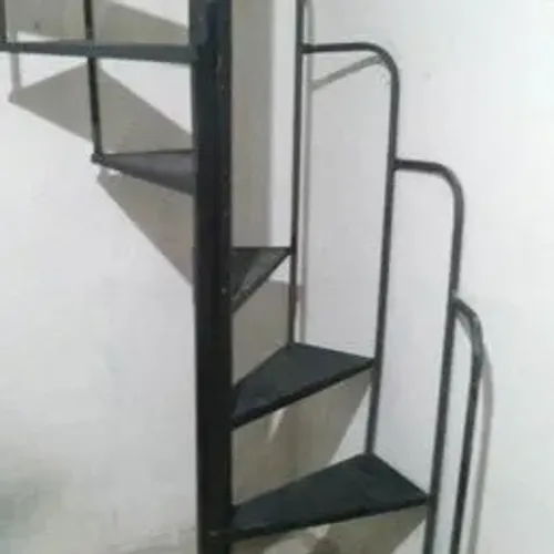 ESCADA CARACOL DE FERRO