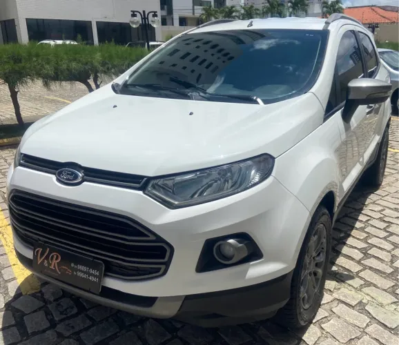 Vende -se Ecosport freestyle 1.6 2015