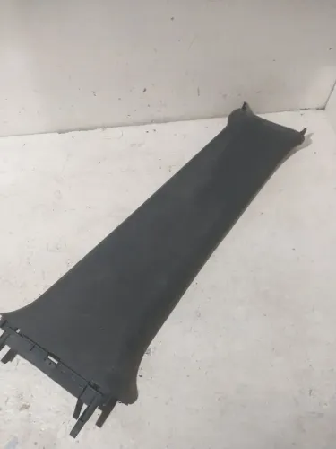 Moldura coluna central direito Audi A3 01/2006 original