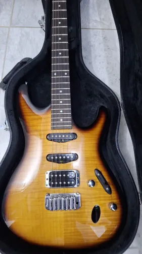 Guitarra ? IBANEZ SA 160 - $2.150,00 Semi nova Aceito Propostas !