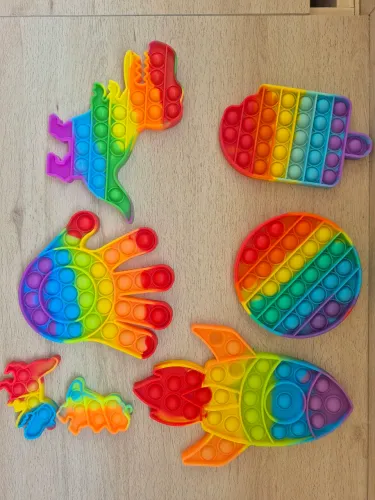 Pop It - 7 brinquedos