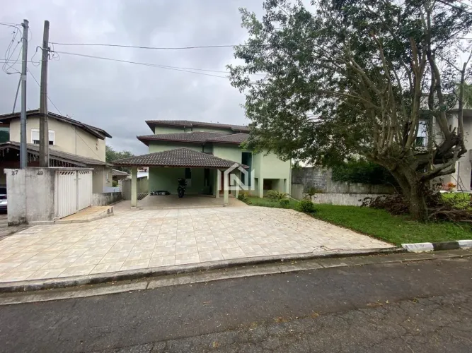 Casa à venda no condomínio Paysage Vert.