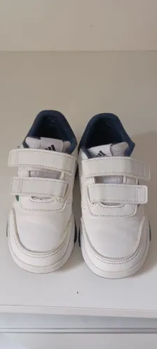 Tênis Adidas infantil original N23.