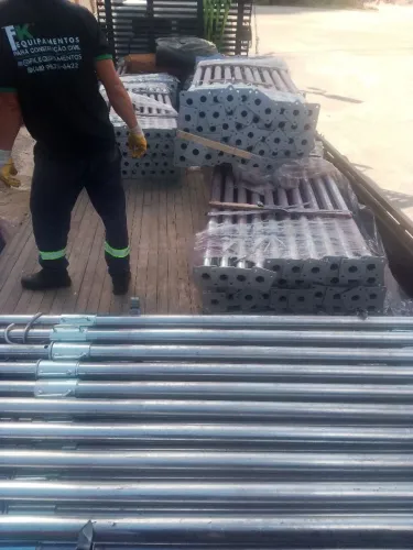 Escoras Metálicas para Construção Civil vendo