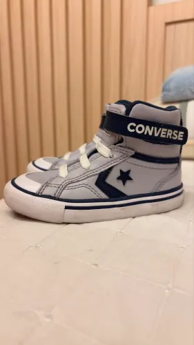 Tênis Converse Allstar em couro
