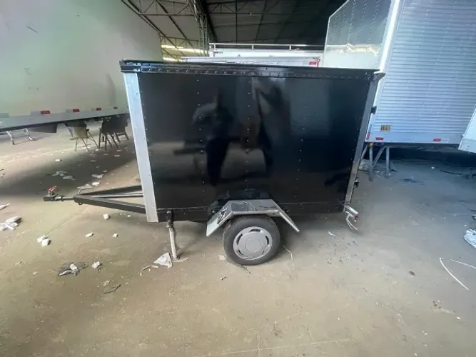 Carretinha de Transporte Baú Aluminio