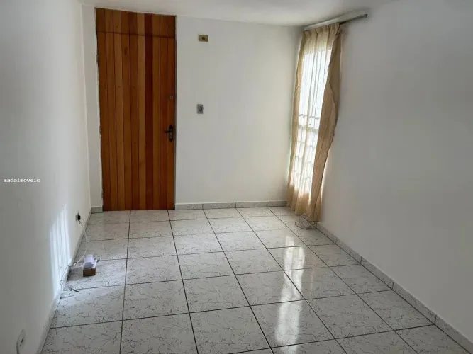 Apartamento para Locação em Mogi das Cruzes, Jardim Maricá, 2 dormitórios, 1 banheiro, 1 v
