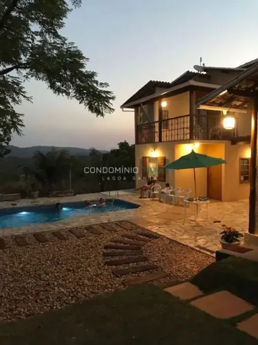 Casa em Condomínio Recanto Do Beija Flor