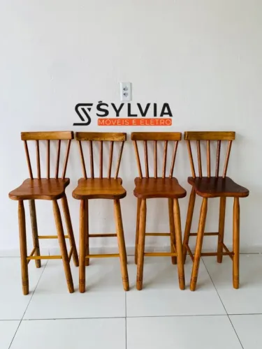 BANQUETAS EM ANGELIM