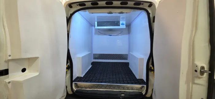 Fiat Fiorino Furgão Work. Hard 1.4 Flex 8V 2P 2021