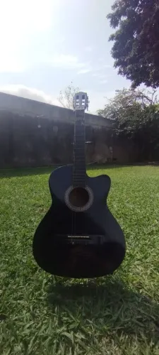 Violao preto 