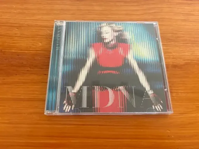 CD Madonna MDNA 2012