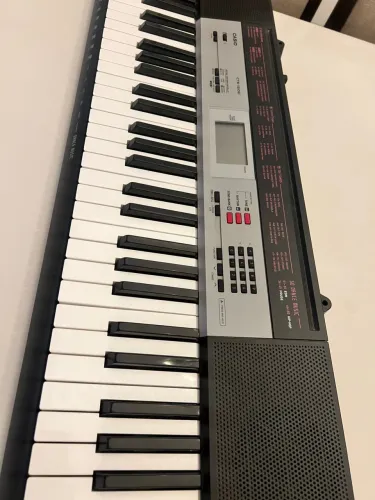 Vendo Teclado marca Casio modelo CTK 1500