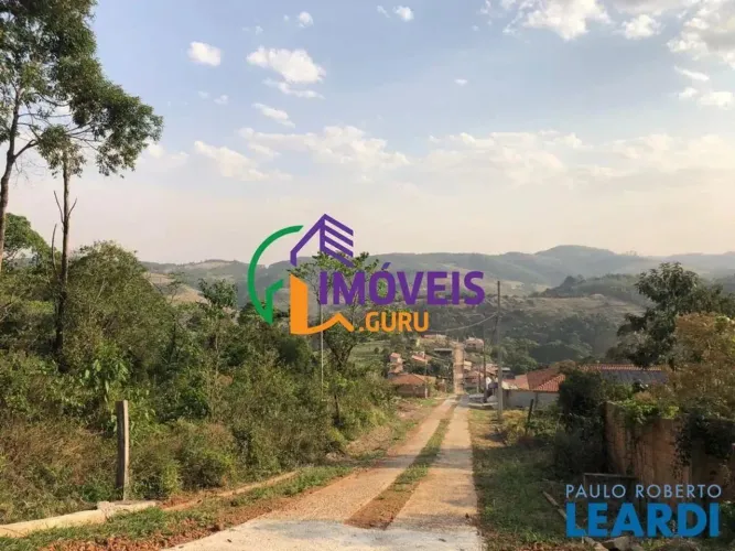 TERRENO EM CONDOMÍNIO - LARANJEIRAS DE CALDAS - MG