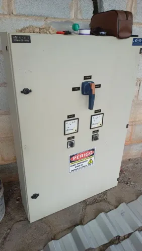 Quadro Elétrico de Distribuição qgbt