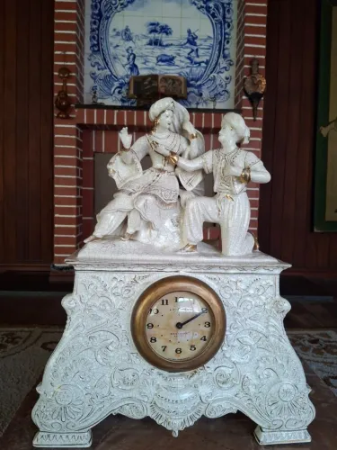 Relógio Escultura Decorativo Raridade Vintage