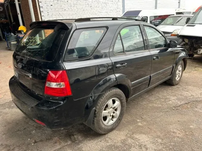 KIA SORENTO 2.5 (venda em peças) 2008 AUTOMATICO DIESEL 4X4 140CVS 141.000km