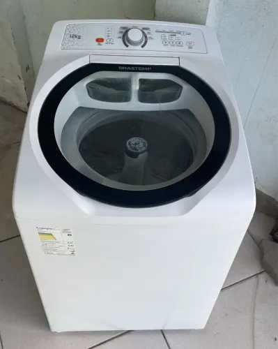 Vendo máquina Brastemp 12 kg 220w