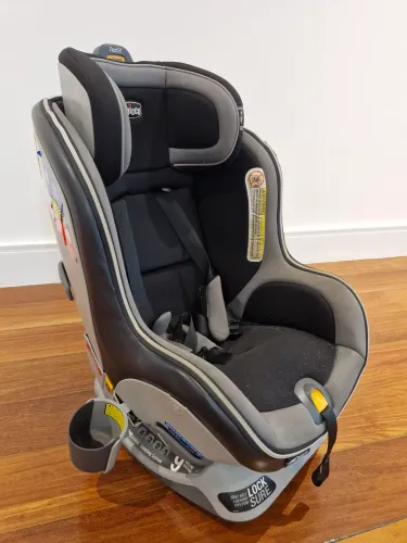 Cadeirinha Infantil Chicco NextFit Importada