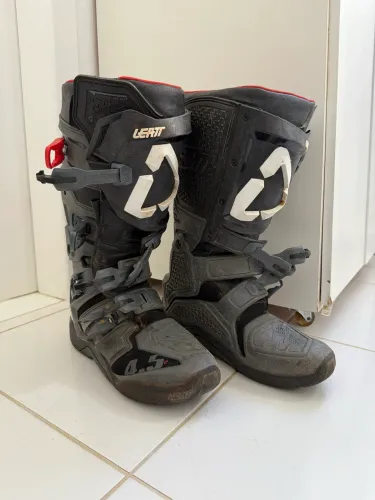 Equipamentos Trilha/Motocross