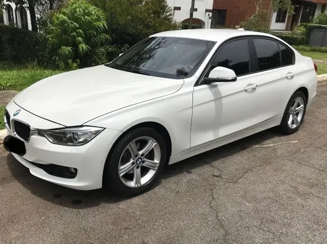 BMW 320I A 2.0 Turbo/activeflex 16V 184cv 4P 2015