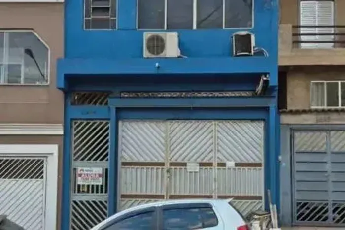 Salão para alugar em Osasco, Santa Maria, com 250 m²