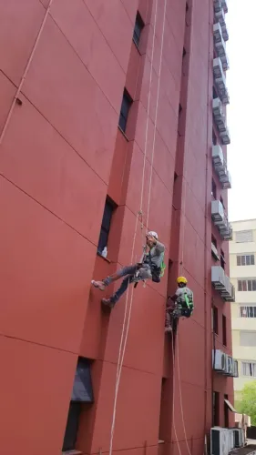 AGS SERVIÇOS EM ALTURA LTDA