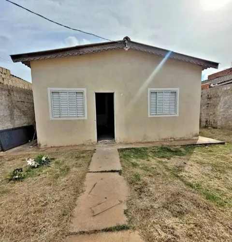 - CASA DISPONÍVEL NO BAIRRO AÇAÍ