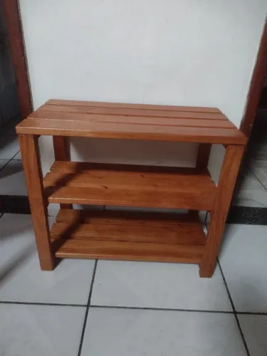 Sapateira nova forte tipo banco