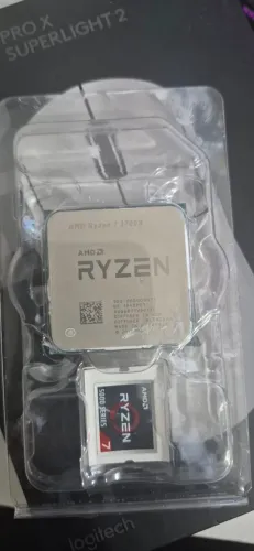 Processador Ryzen 7 3700x pra vender logo ( Envio somente para salvador)
