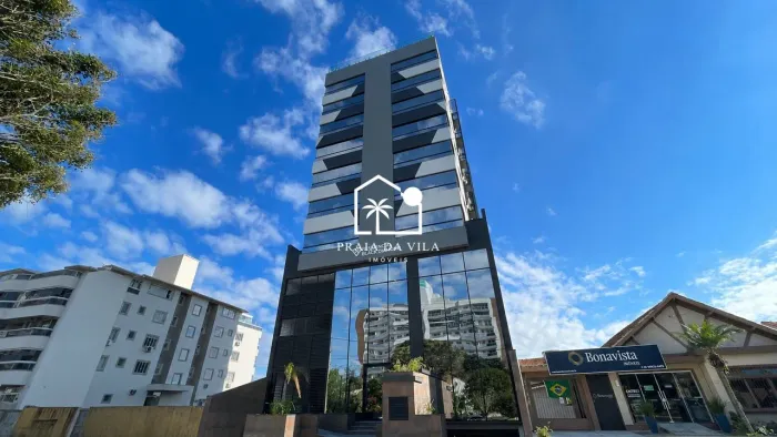 Apartamento no Centro de Imbituba a 550m da Praia da Vila com Infraestrutura Completa