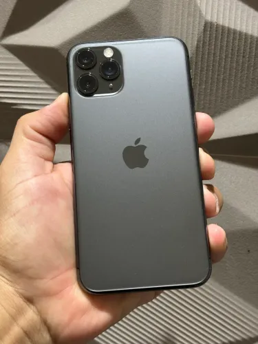 IPHONE 11 PRO