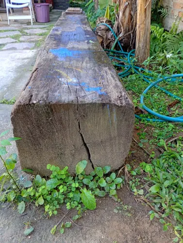 Peça dormente 30x30cm com 3,5m madeira de lei