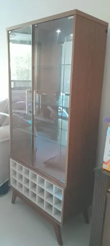 CRISTALEIRA + ADEGA RETRÔ | R$ 850 | Imperdível