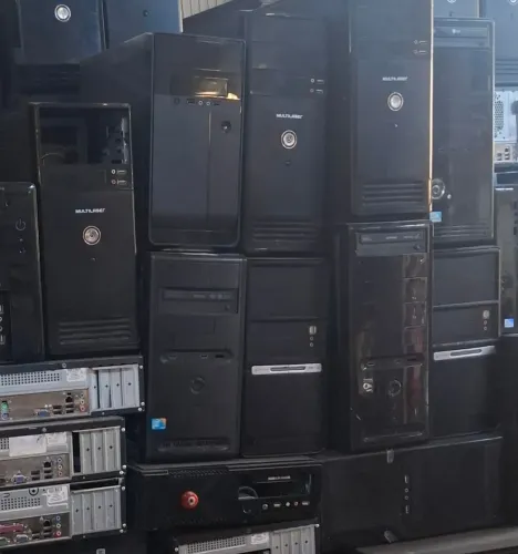 Lote de CPUs computadores " todas funcionando"