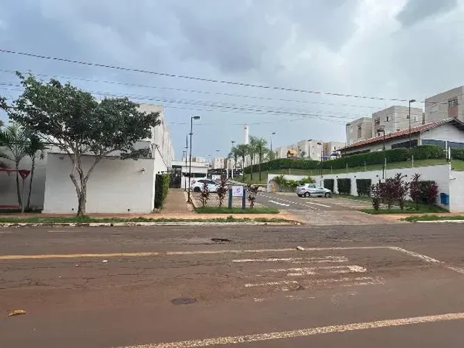 Imóvel bem posicionado Apartamento no Leonor, Londrina - PR, Apto 202, 2 quartos, 1 vaga,