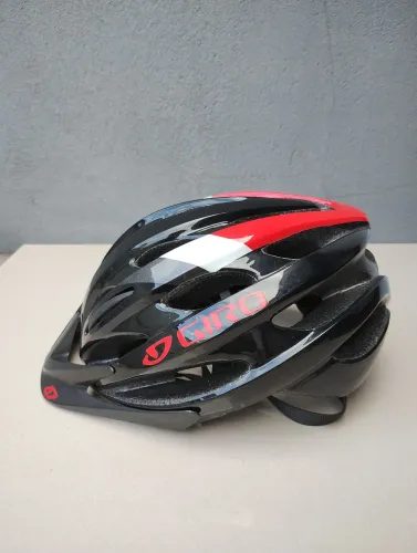 Capacete Giro