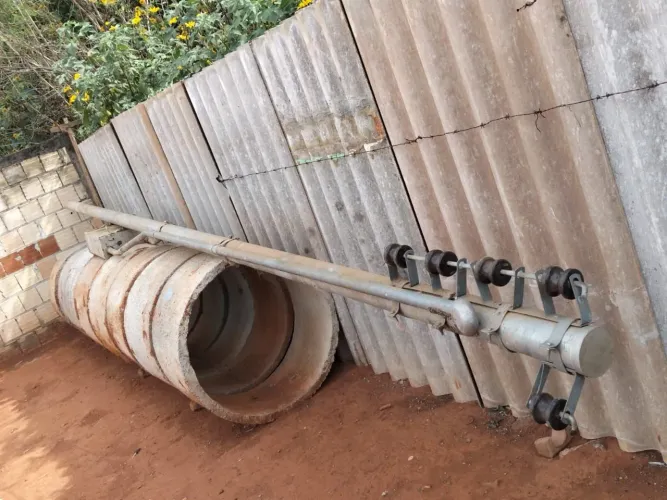 Padrão 7metros galvanizado, trifásico completo com tampa