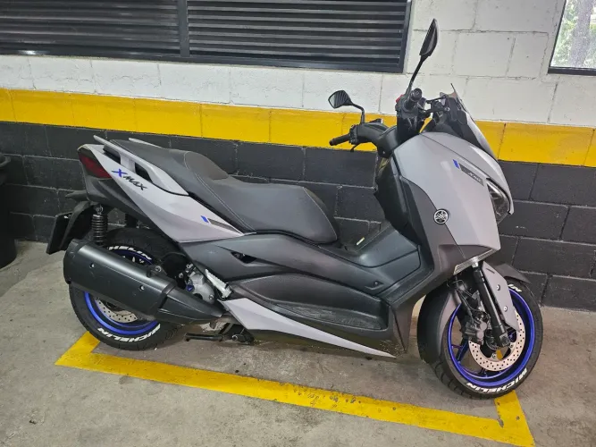 yamaha x max 250